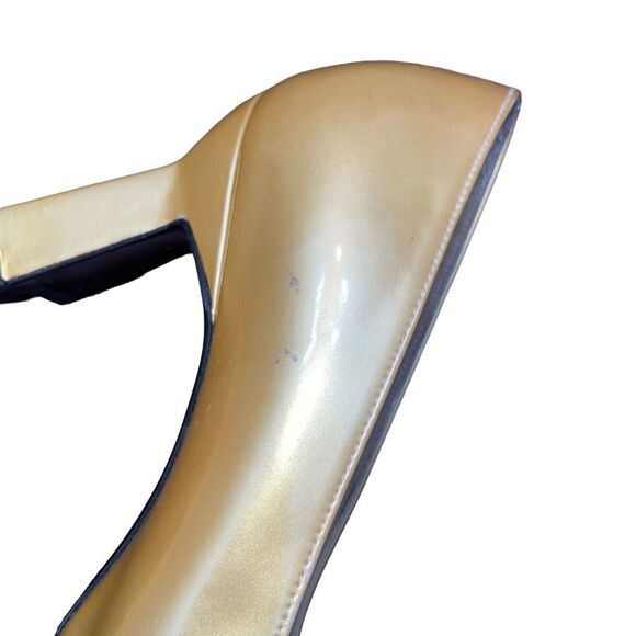 VTG Stuart Weitzman Gold Patent Leather Square Toe Block Heel Shoe Satin 7B - Picture 12 of 16